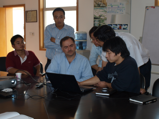 西門(mén)子（加拿大）技術(shù)專家Camal來(lái)公司